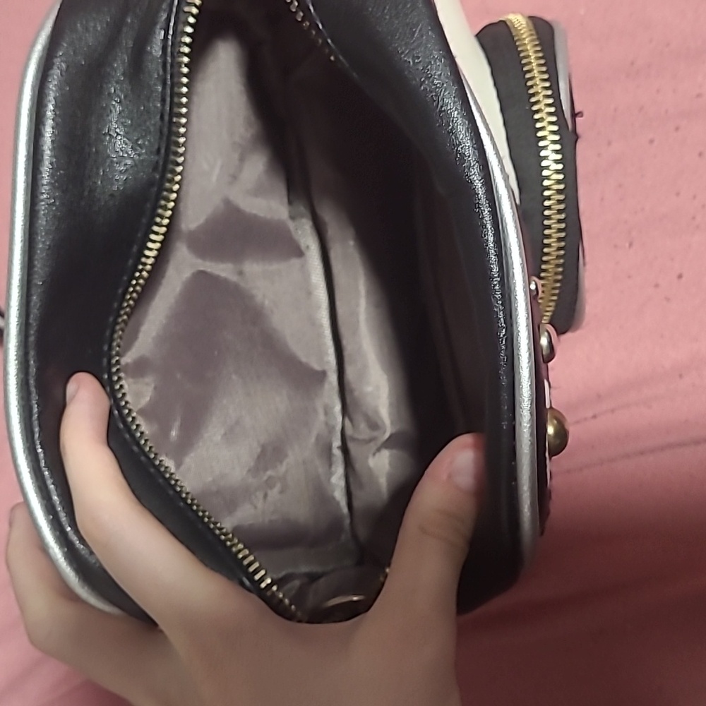 Small camera purse - Picture 4 of 4